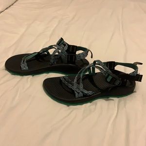 women’s chacos